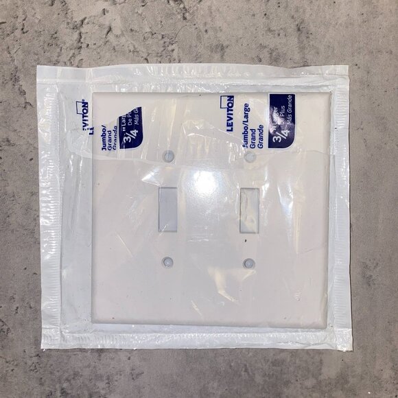 Leviton Jumbo Wall Outlet Plate Cover - Picture 4 of 10